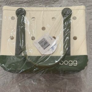 BOGG BAG Cream and Green Tote
